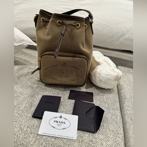 Prada Bucket Bag-never worn